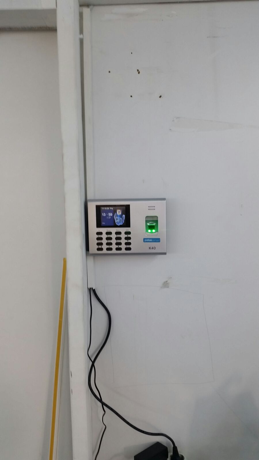 K40-ID Parmak İzi Okuyucu Montaj Görüntüleri